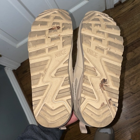 Nike Air Max 90 - Picture 3 of 3